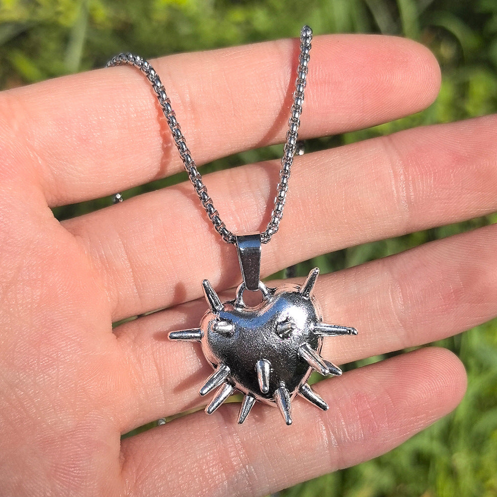 Chain Light Luxury Personalized Niche Design Necklaces - Silver Spiked Heart Snake Bone MegaBDM