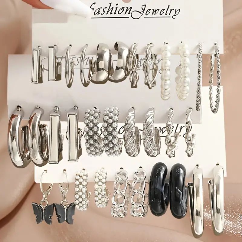 Ear Square Geometric Vintage Pearl Hepburn Style Earrings - H-909 / Alloy MegaBDM