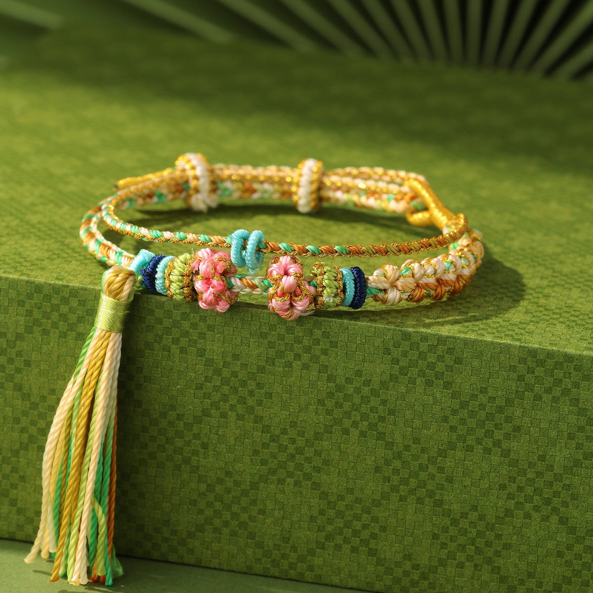 Festival Colorful Rope Ethnic Style Hand-woven Adult Small Sachet Carrying Bracelet - Tassel peach blossom knot [Cloud-Bound Colors] MegaBDM
