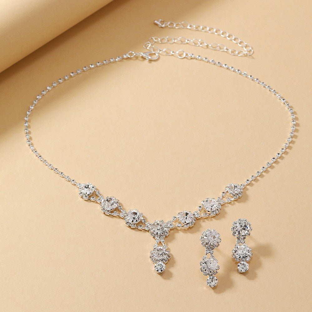 Fashion Claw Chain Zircon Elegant Design High Sense Necklace - TL-S-2638 MegaBDM