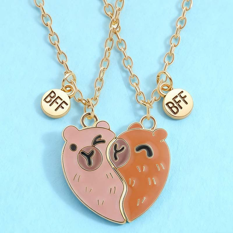 Love Magnetic Good Friend Heart-shaped Three-piece Necklace - Capabala Necklace (Gold) MegaBDM