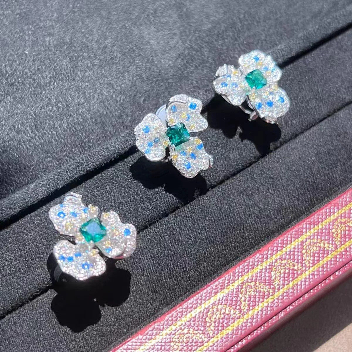 Flower Female Open Design Light Luxury Ring MegaBDM