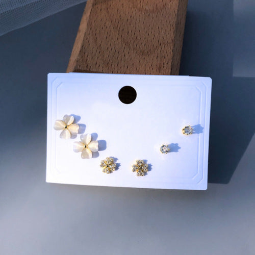 Women's Fashionable Temperament Pearl Design Opal Stone Ear Niche Earrings - Four-Leaf Clover Opal MegaBDM