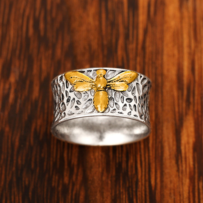 Shi Moth Insecta Creative Retro Three-dimensional Ring MegaBDM