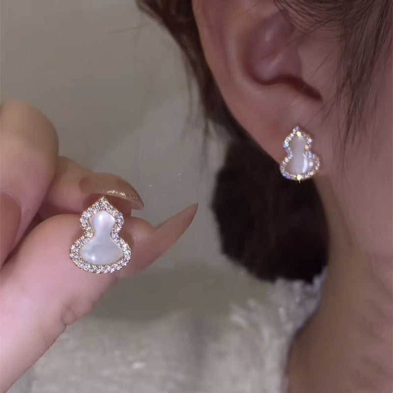 Style Natural Shell Gourd Ear Small Versatile Fu Lu Stud Earrings MegaBDM