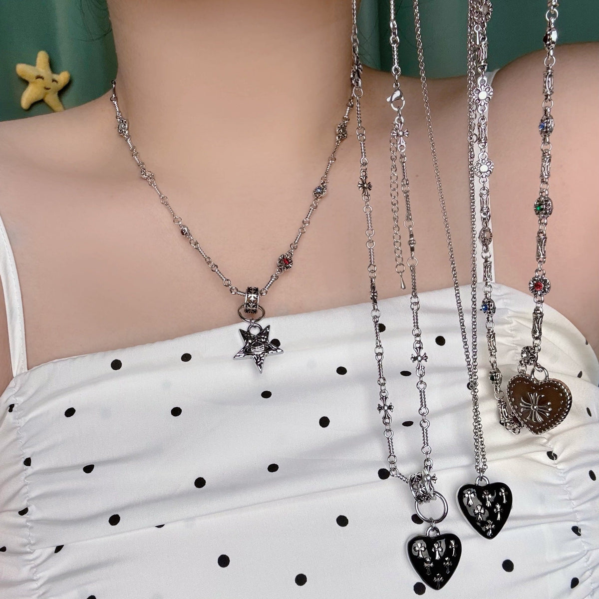 Women's Asian Style Gothic Sweet Cool Heart Necklace MegaBDM