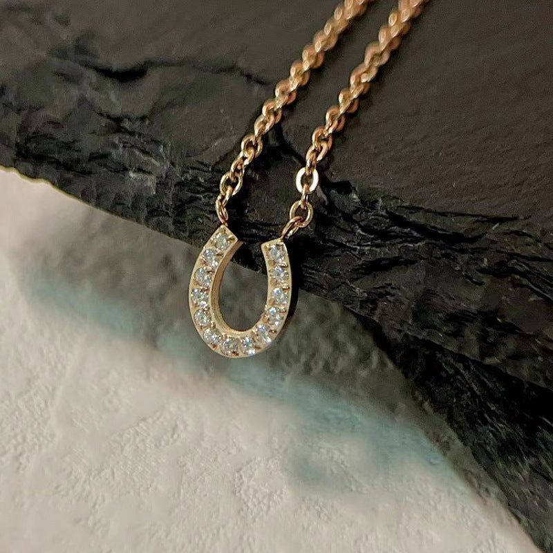 Horseshoe U-shaped Female Titanium Steel Clavicle Chain Not Easy To Necklace - Rose Gold MegaBDM