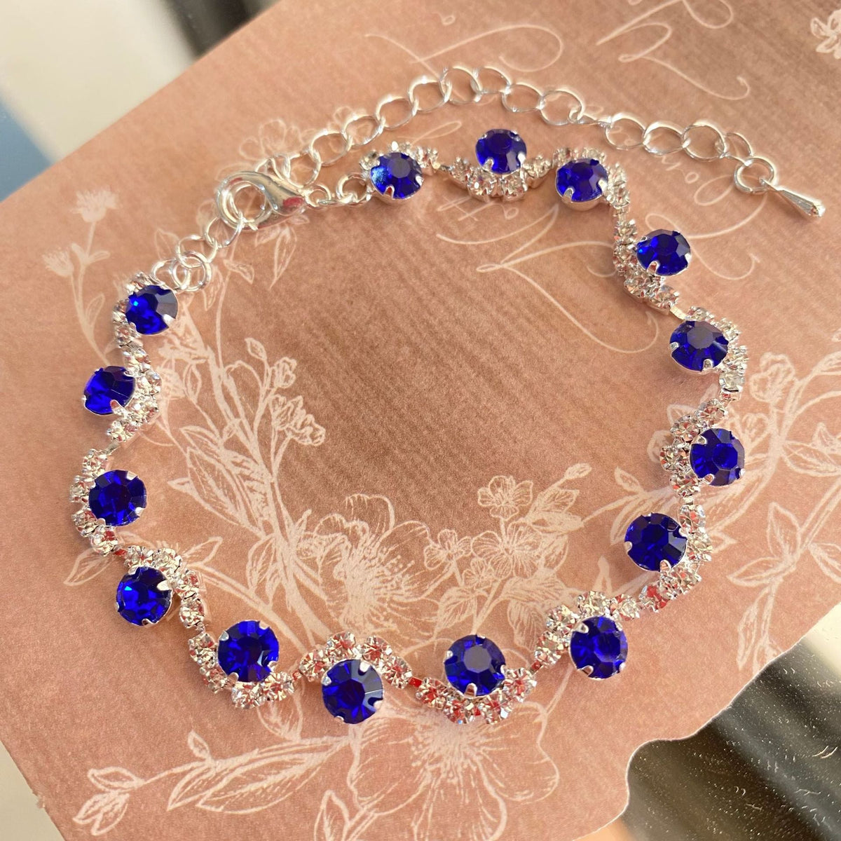 Shining Full Diamond Alloy Female Niche Design Light Bracelet - #2010 Bracelet Silver Blue Diamond MegaBDM
