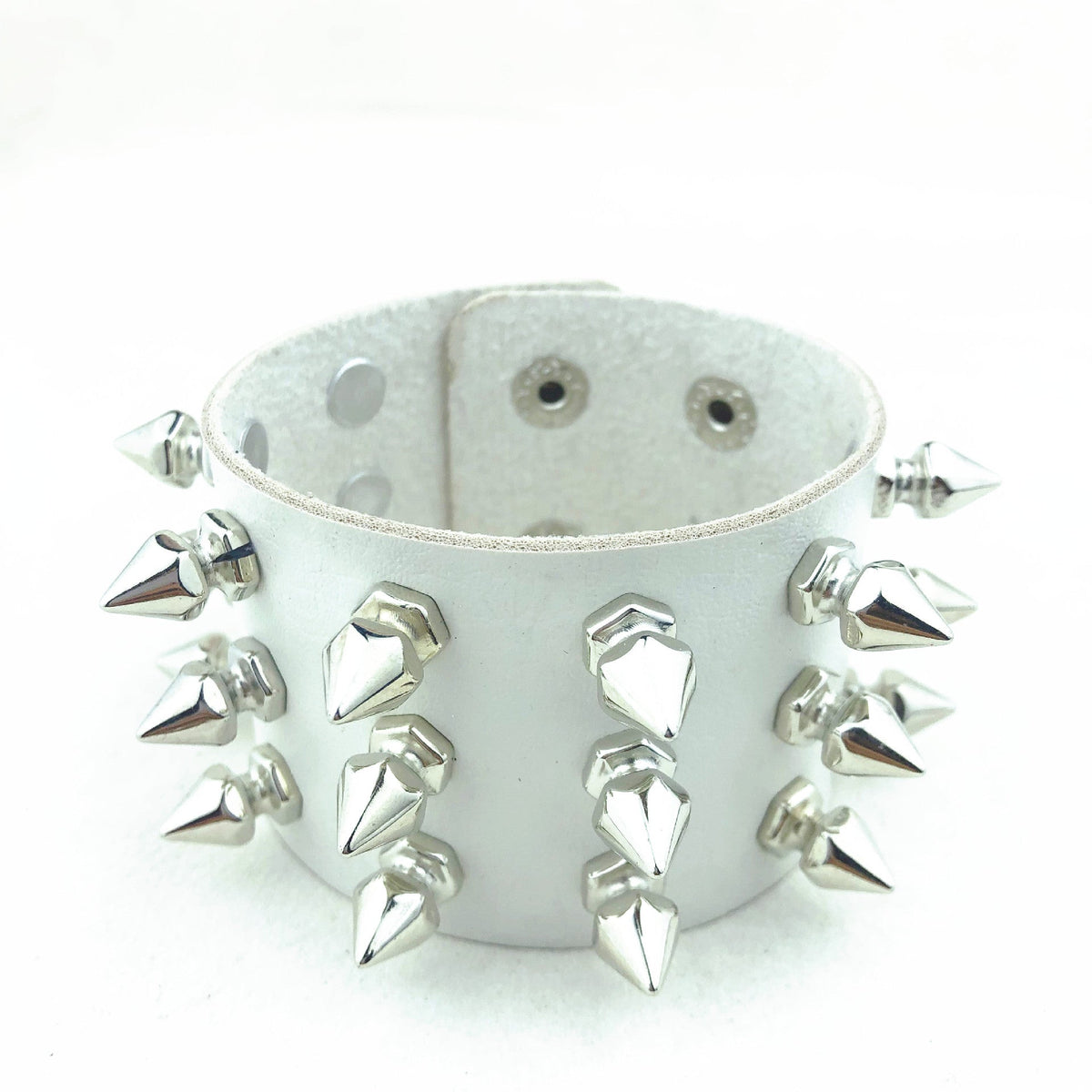 Street Dance Pointed Rivet Rows Splendid Trendy Punk Bracelet - White MegaBDM