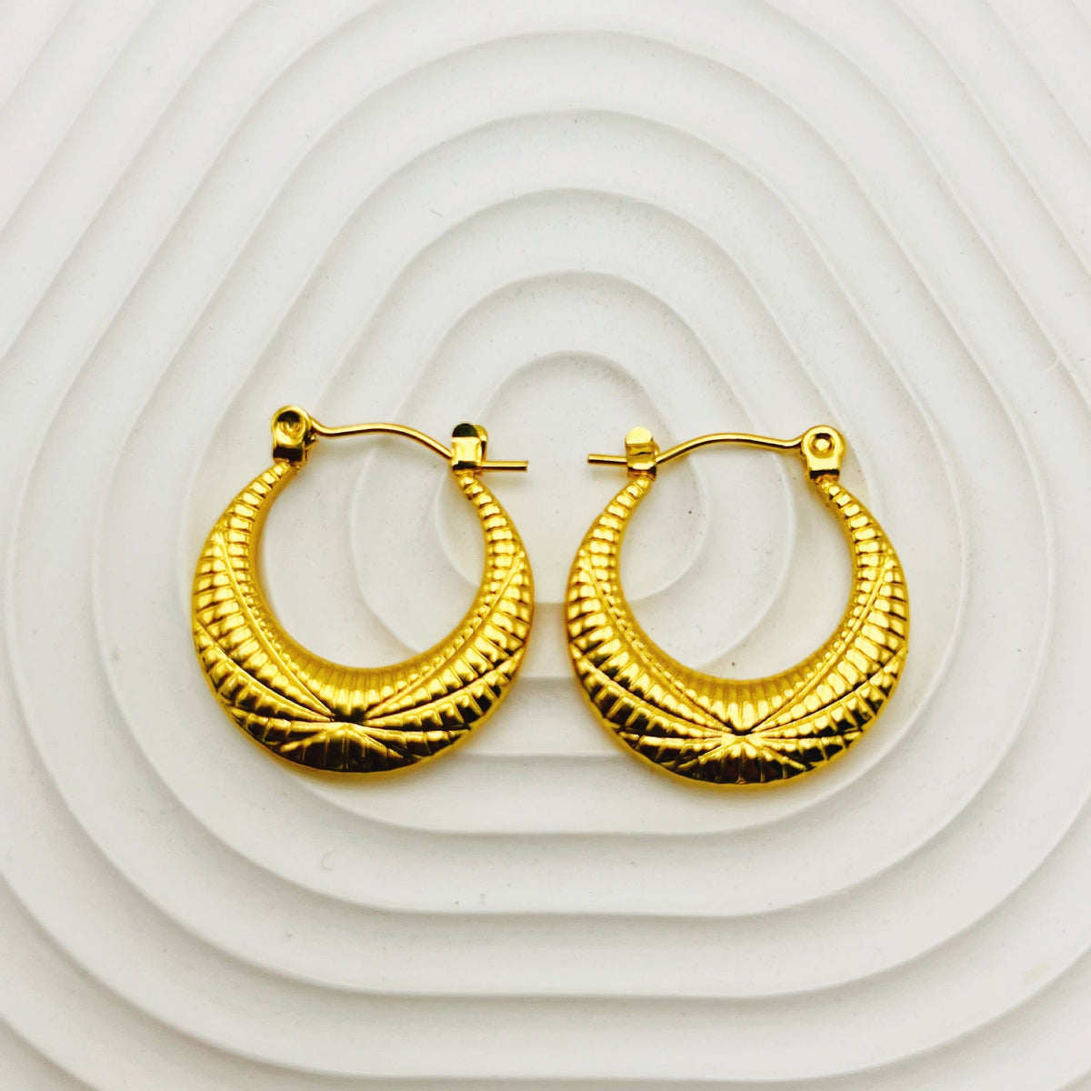 High Sense Ear Clip Temperament Personality Rings - Gold 039 / 18K MegaBDM