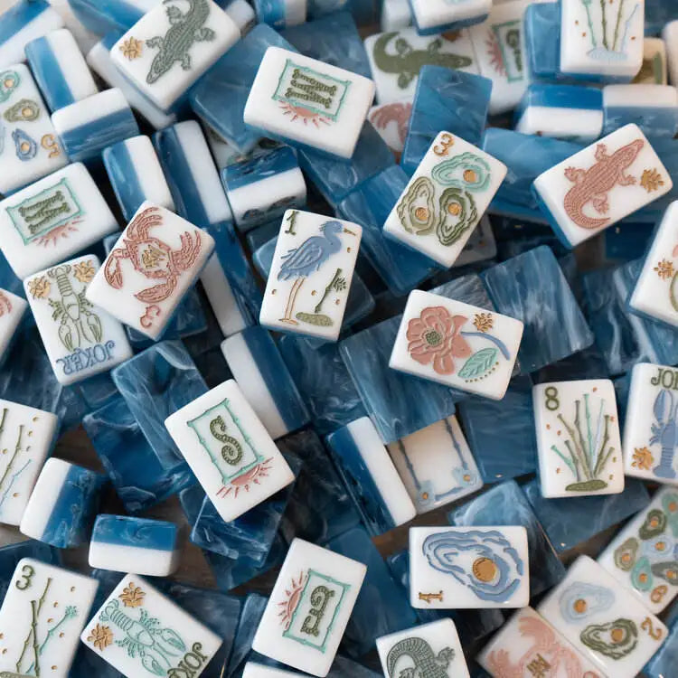 2026 New Hot Selling Wholesale Blue Waterside Acrylic American Mahjong Customized Ocean Pattern Adult Entertainment MegaBDM