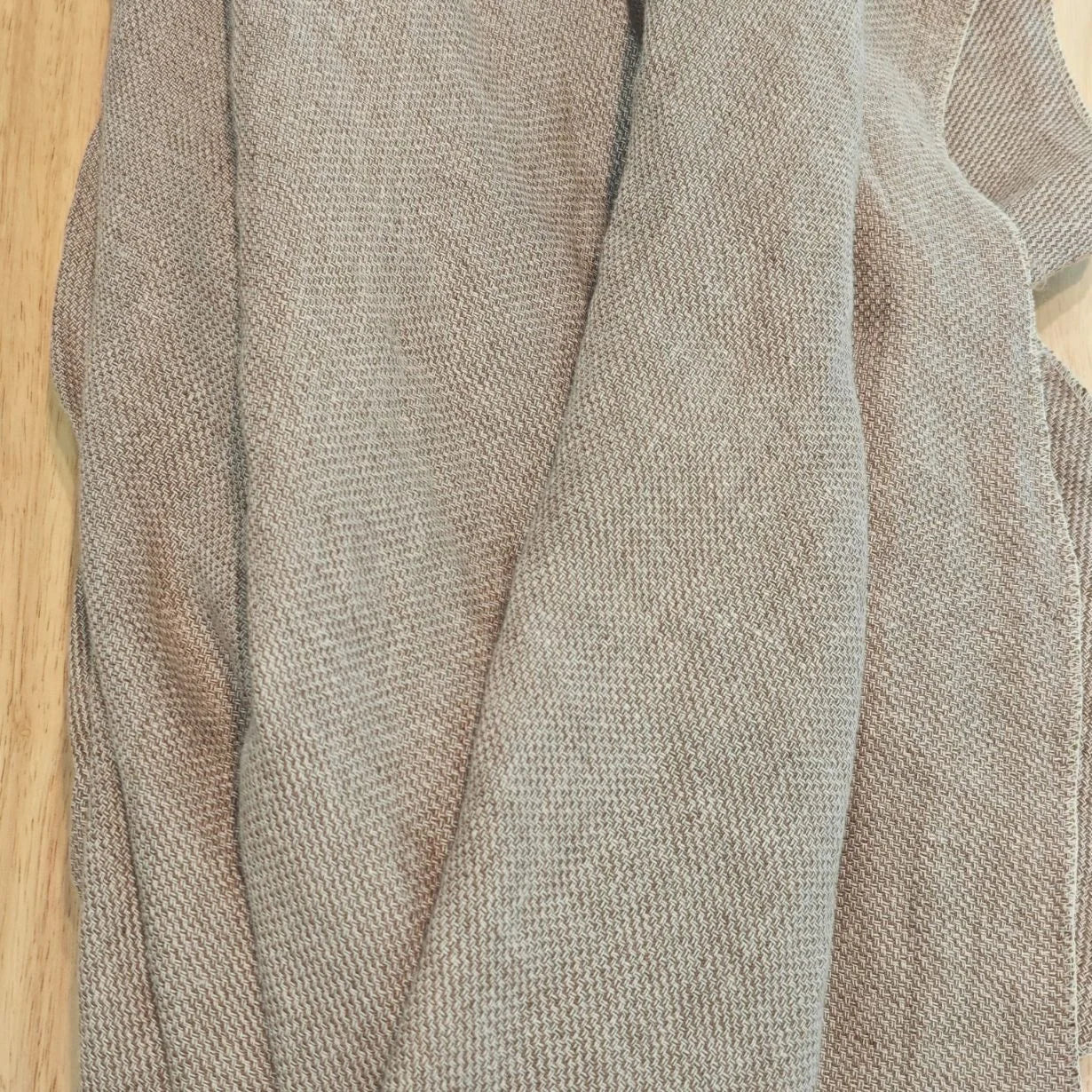 European Flax Eco-friendly Yarn-dyed Pure Linen Fabric Double Strands Weaving 100% Linen Twill Fabric for blazer and Pants Suit
