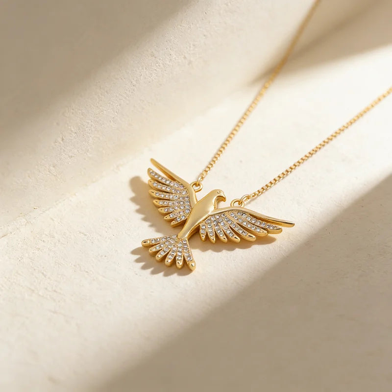 QIKU New Trendy Gold Color Bird Pendant Necklace Copper Zirconia Neck Chain Party Birthday Jewelry Gift High Quality Wholesale