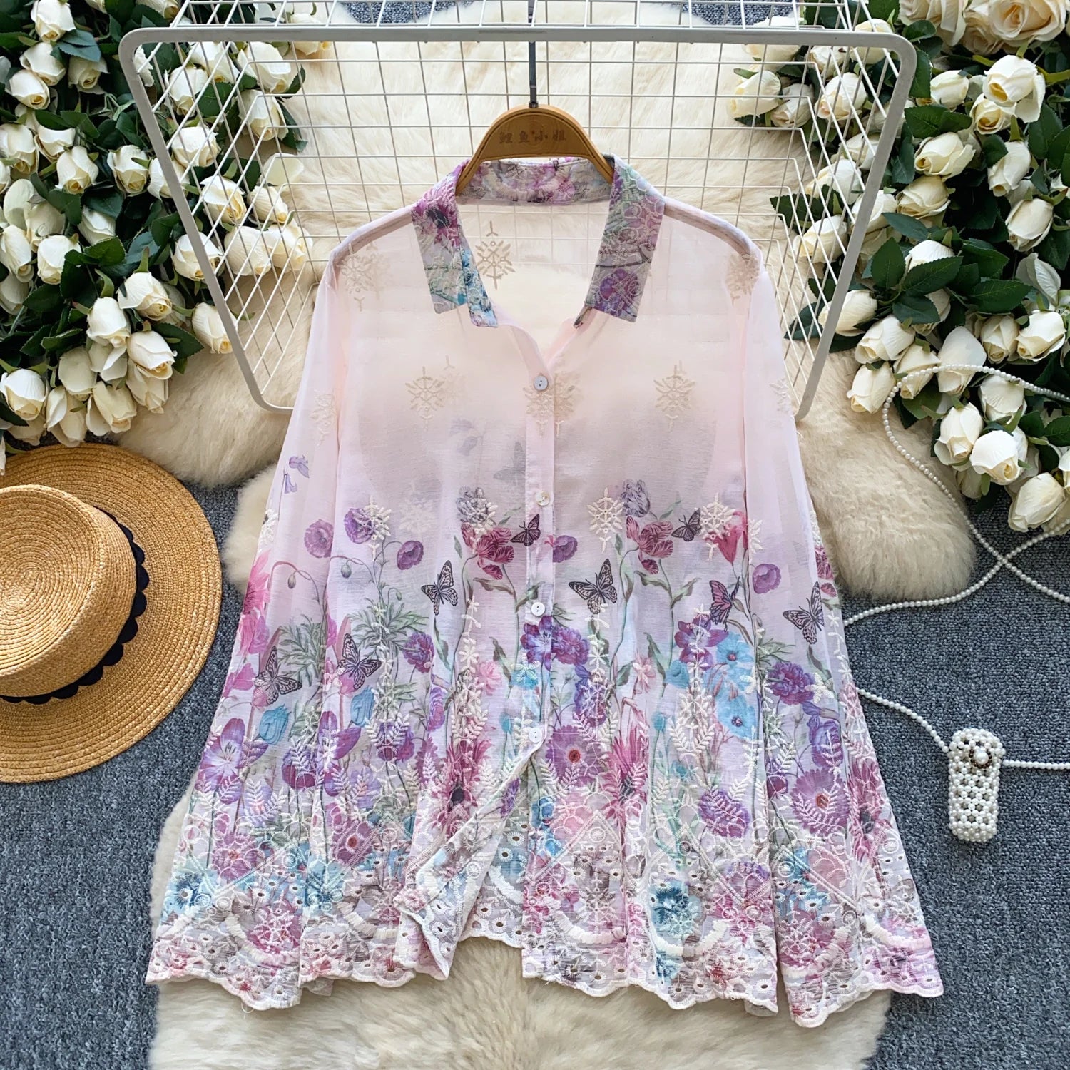 Autumn Full Sleeve Casual Blouses Women Hollow Out Shirts Ladies Casual Tops Clothes Women Wholesale