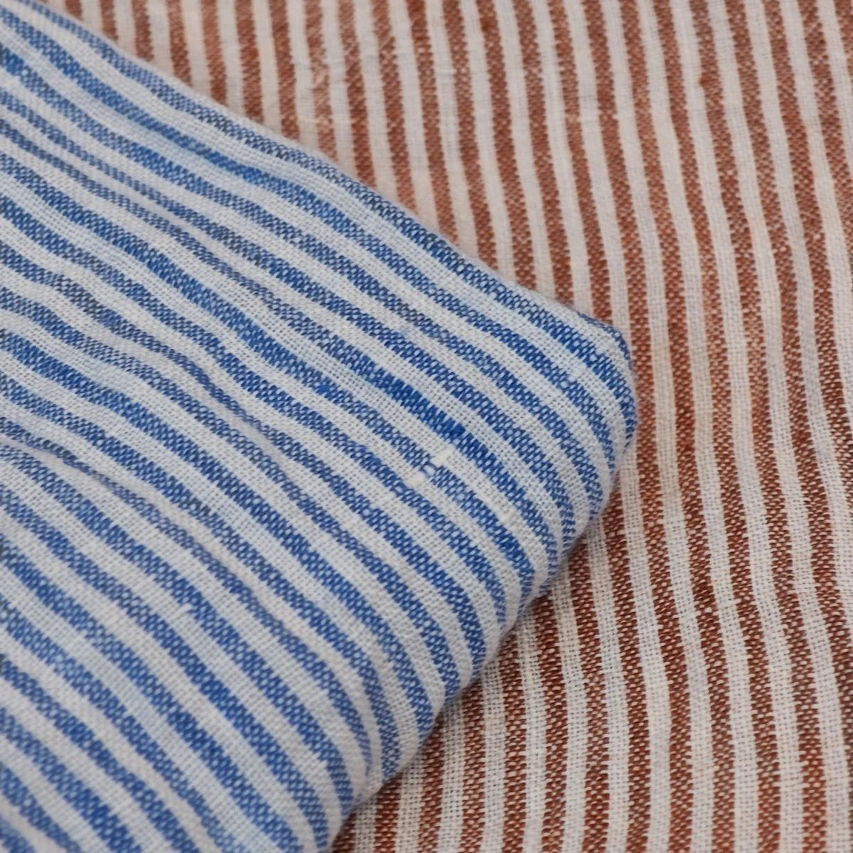 Eco-friendly Luxurious Thin Stripe 100% Linen Fabric Anti-static Yarn Dyed 100 Pure Flax Linen Fabric for Shirts Home Textile MegaBDM