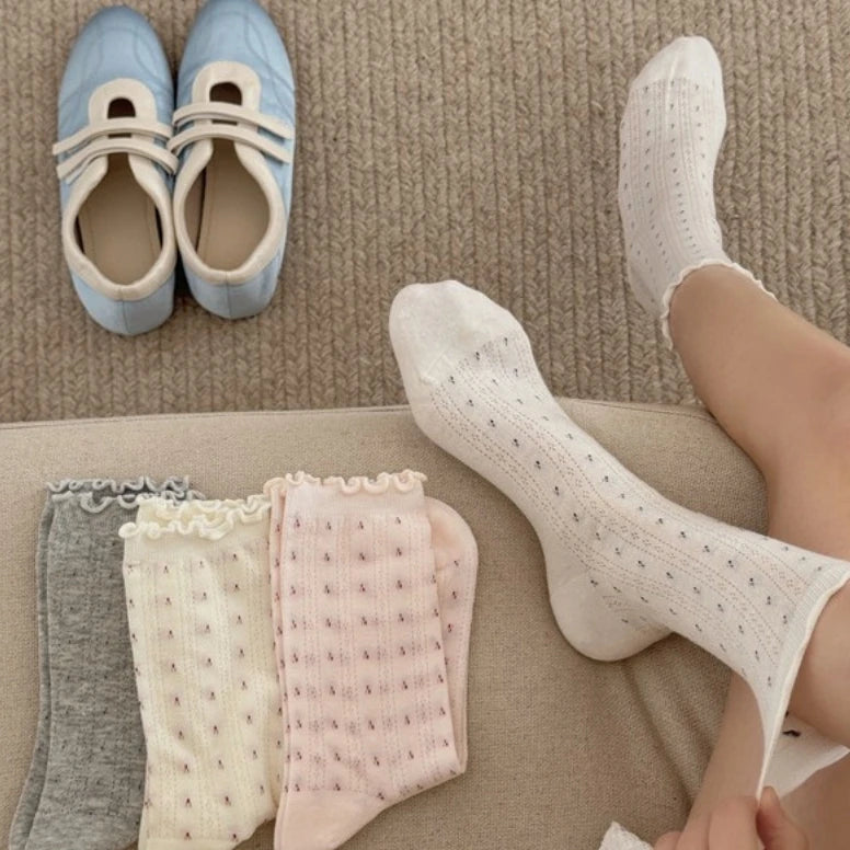 Spring and Summer Fashion Sweet Lace Boneless Women Socks Mesh Breathable Thin Socks MegaBDM