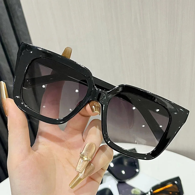 NEW UV400 Women's Fashion Glasses Global Recycled Standard Certified Suitable for Beach Party Outdoor Travels and Daily Outings MegaBDM