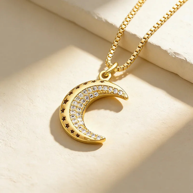 QIKU Wholesale  Fashion Sweet Moon Pendant Necklace Crystal Copper Zircon Gold Color Jewelry Neck Chain Women Accessories