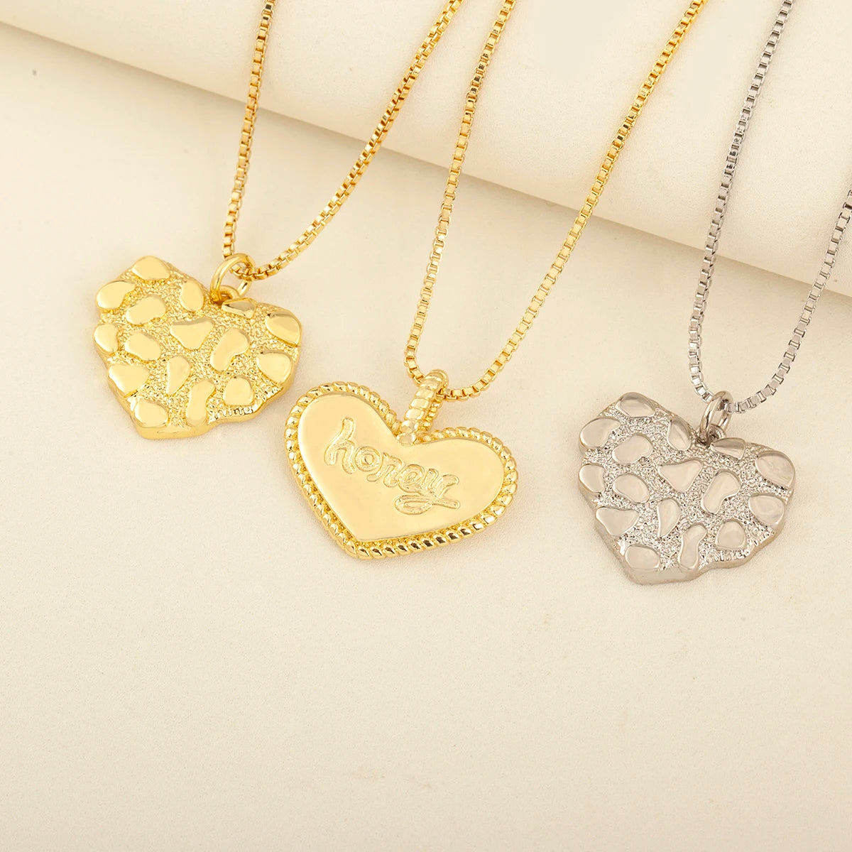 QIKU Women's Personalized Heart Bohemian Style Silver & Gold Plated Copper Pendant Necklace for Engagement