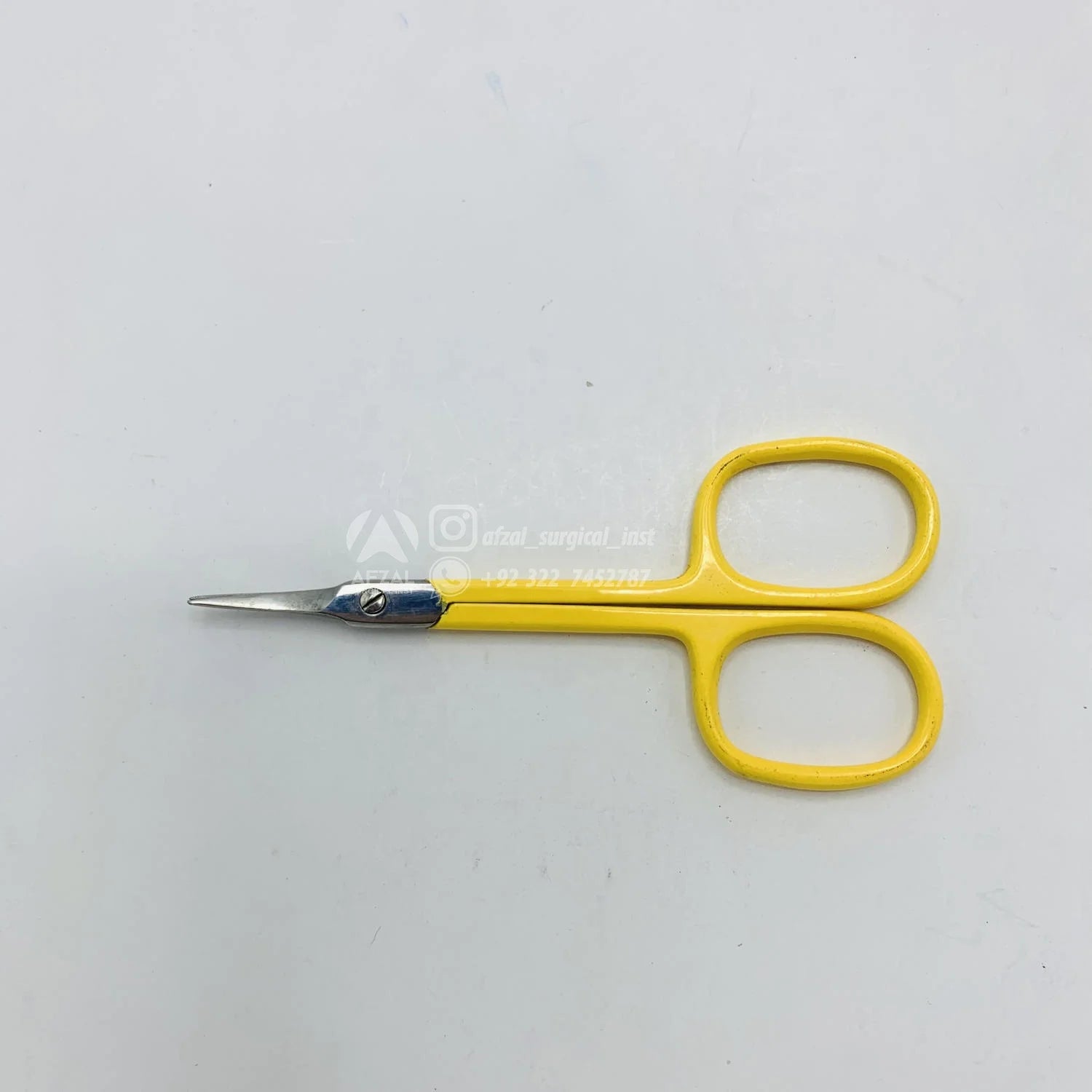 Wholesale Solid Yellow Extra Sharp Stainless Steel Manicure Scissors Curved/Straight Blade for Daily Use Beauty Type 2025