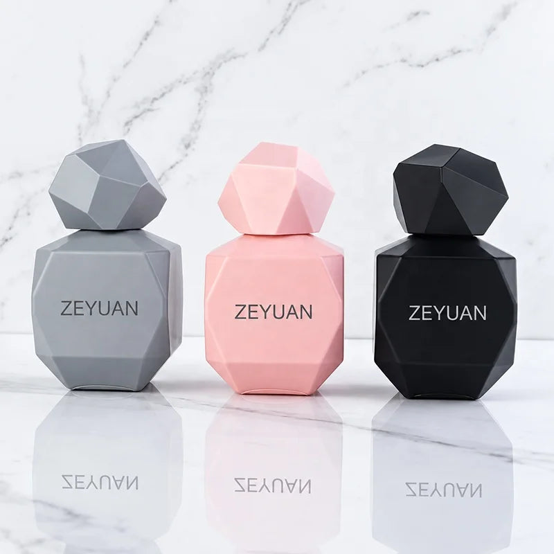 50ml Luxury Geometric Spray Glass Perfume Bottle with Faceted Cap Empty Perfume Spray Bottle for Fragrance Packaging Custom MegaBDM