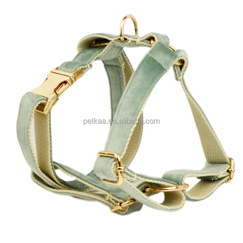 OEM/ODM Light Mint Green Luxury Velvet Pet Dogs Harness Set Leash and Collar Wholesale Vest Adjustable Customizable LOGO for Dog