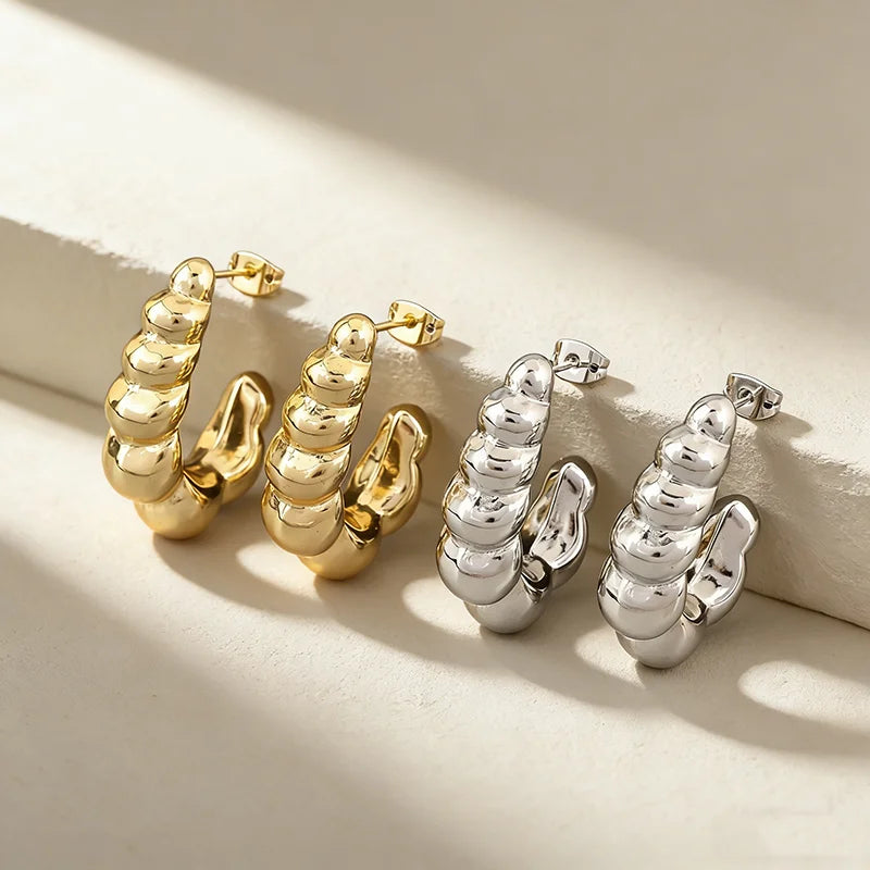 QIKU Fashion Gold Plated Geometric Stud Earrings J Shape Thick Earrings for Women Gift Jewelry Wholesale