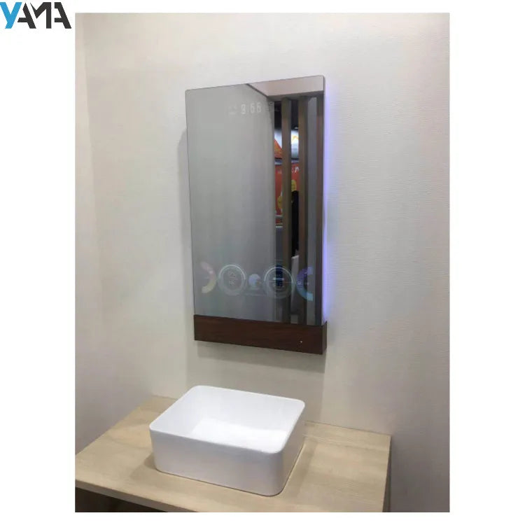 Multitouch Mirrored Display Photo Booth Media Player for Shopping Malls Retail Stores Subways Elevators Education