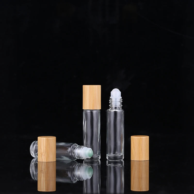 Natural Bamboo Glass Bottle 5ml 15ml Small Capacity Bamboo Cap Round Essential Oil Roll-On Clear Frosted Glass Roller Bottle