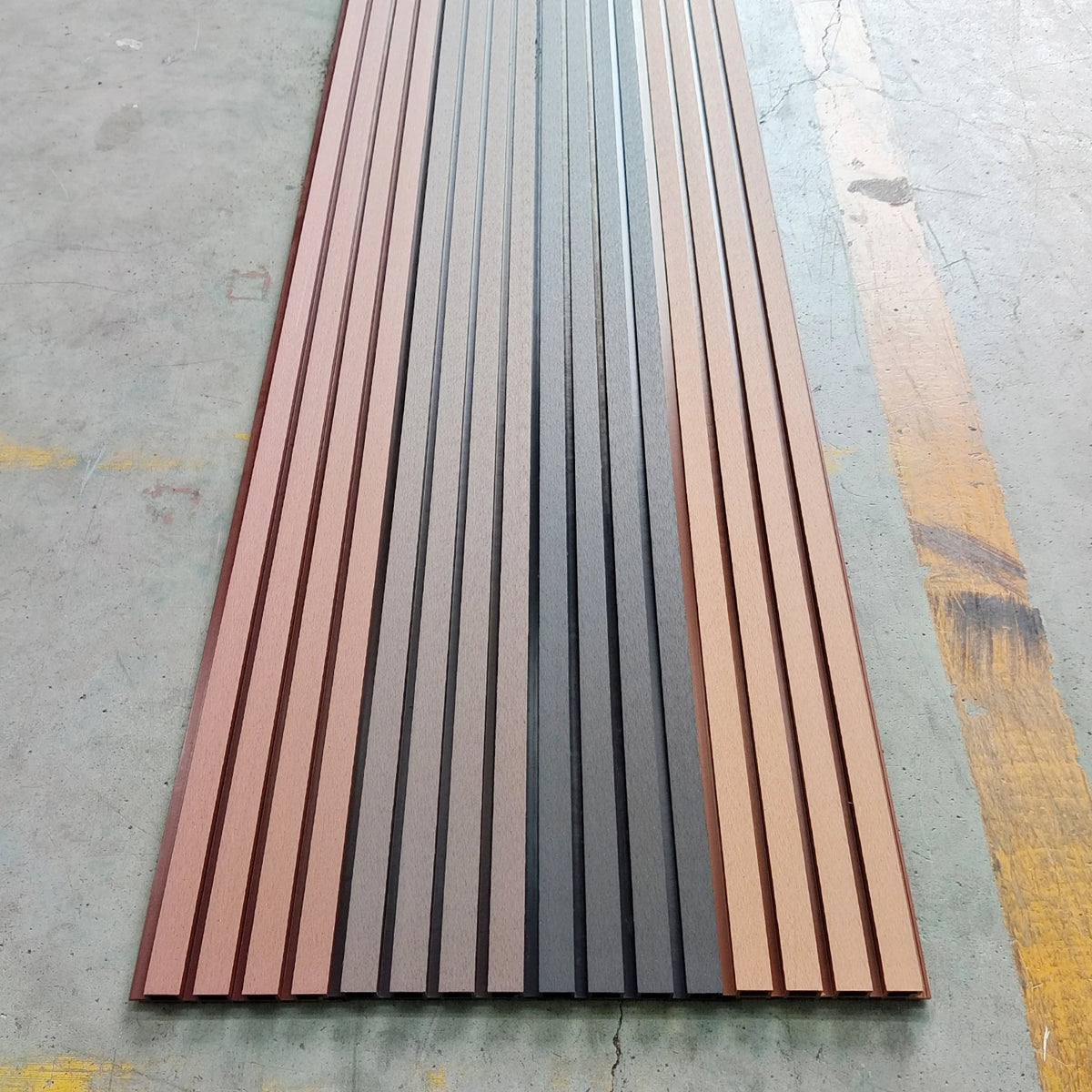 Wood Grain High Quality Exterior Wall Decoration Wpc Red Outdoor Wall Panel for Garden MegaBDM