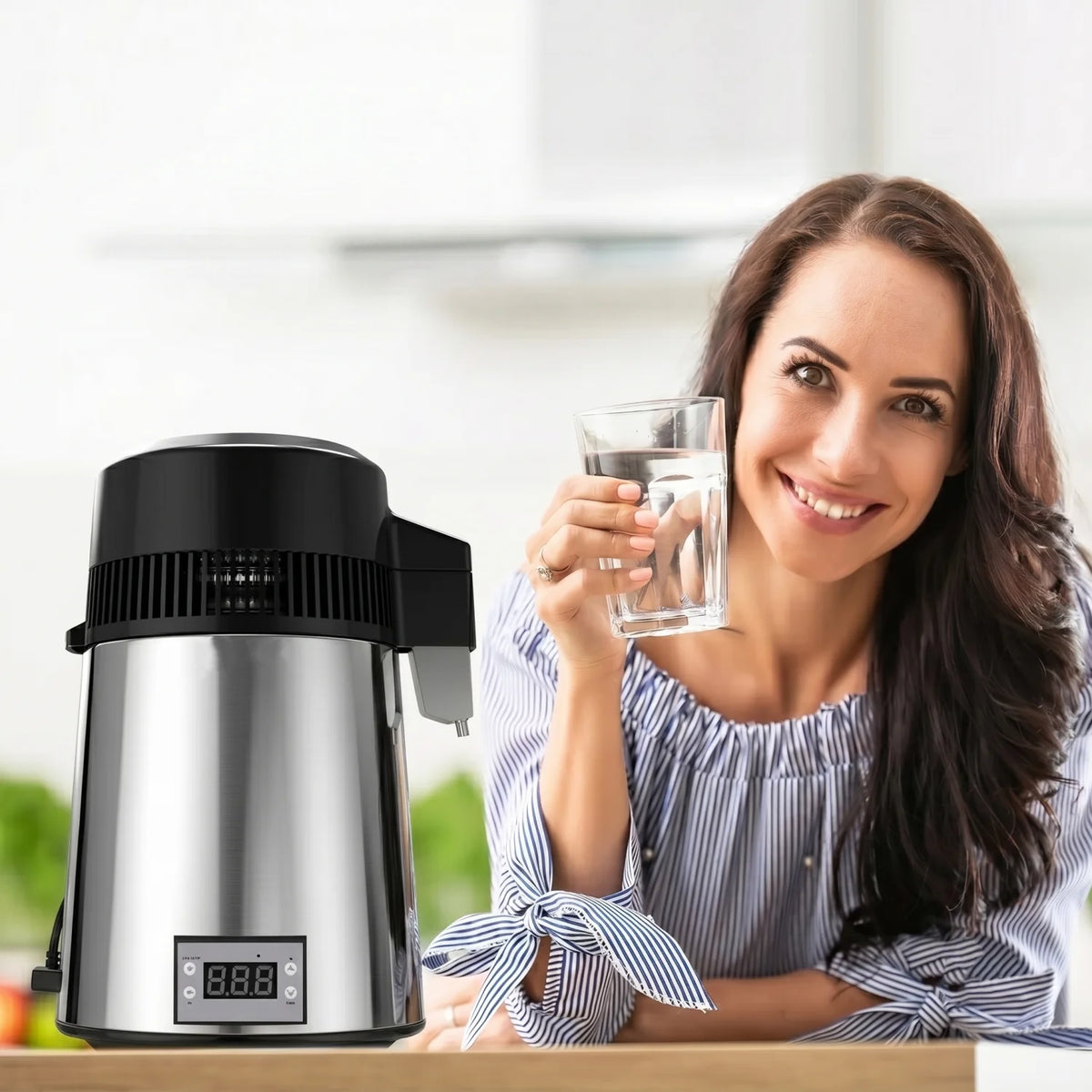 Water Distiller 4L Stainless Steel Distiller Purifier Distiller with Glass Jar Used for Home Laboratories Easy Return MegaBDM
