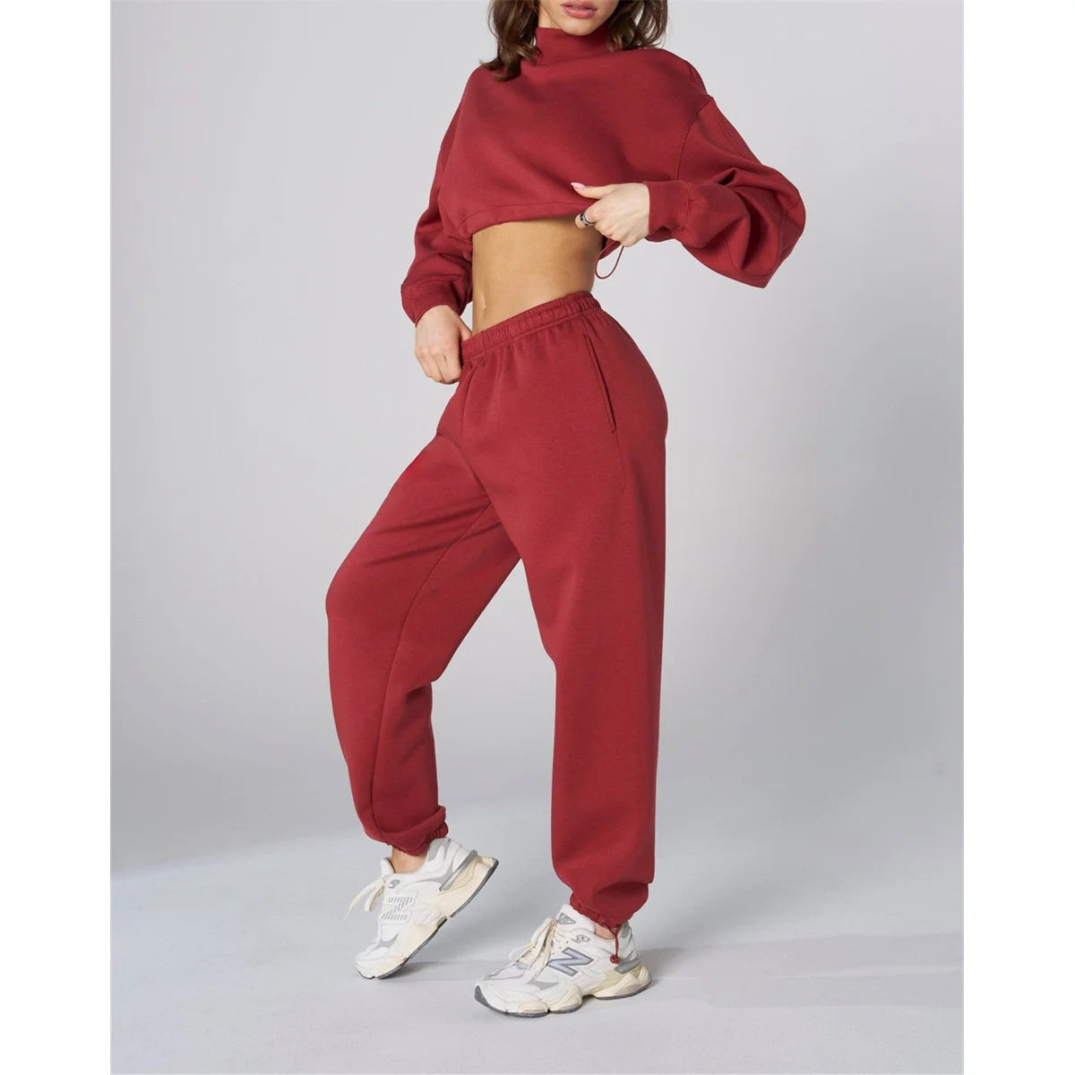 Customized Women's Elastic Drawstring Cropped High Neck Sweatshirt and High Waist Sweatpants Shorts Jogging Training Suit