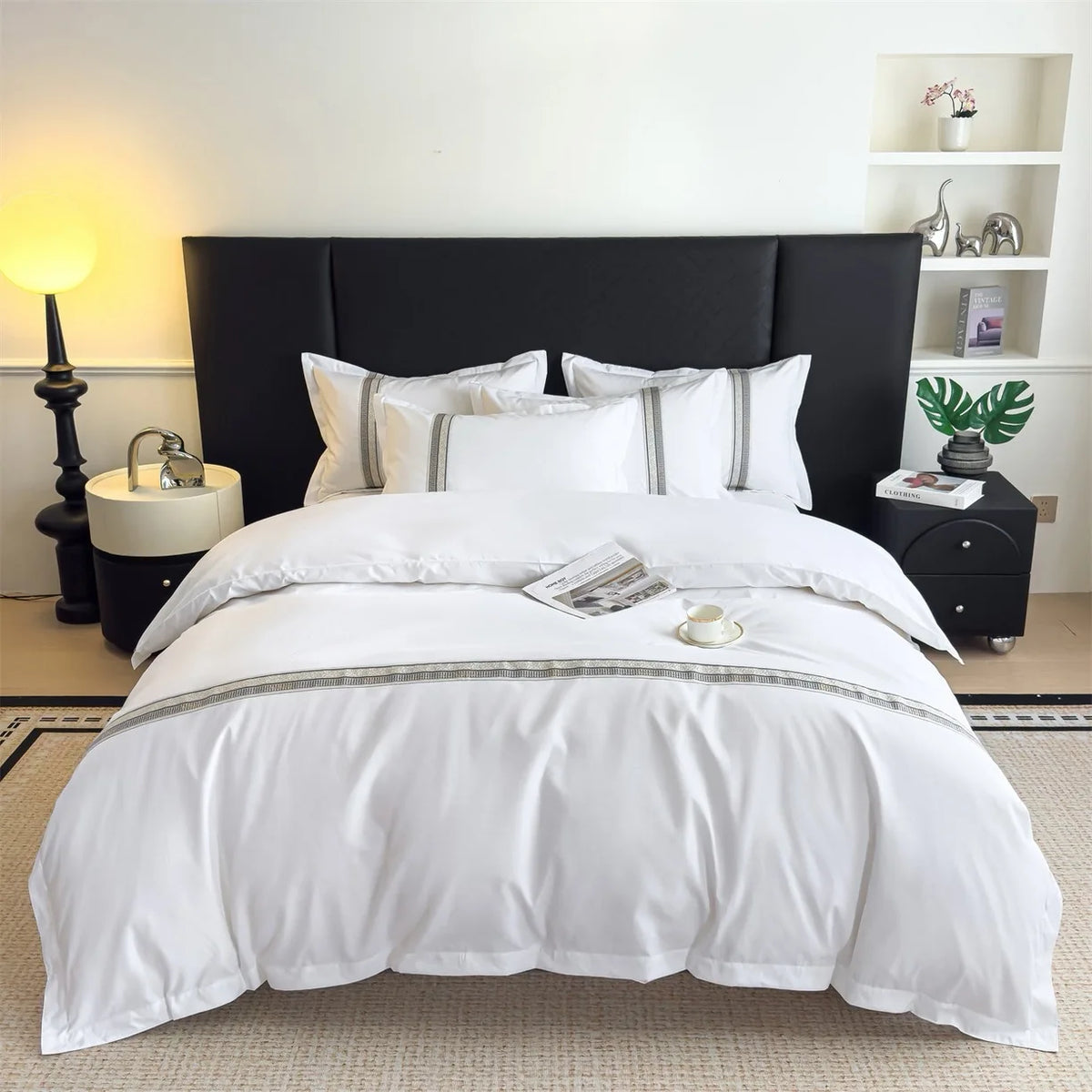 Pure White Polyester Fiber Home Textile Bed Linen Bedsheets Embroidery Duvet Cover High-end 4PCS Five Star Hotel Bedding Set MegaBDM