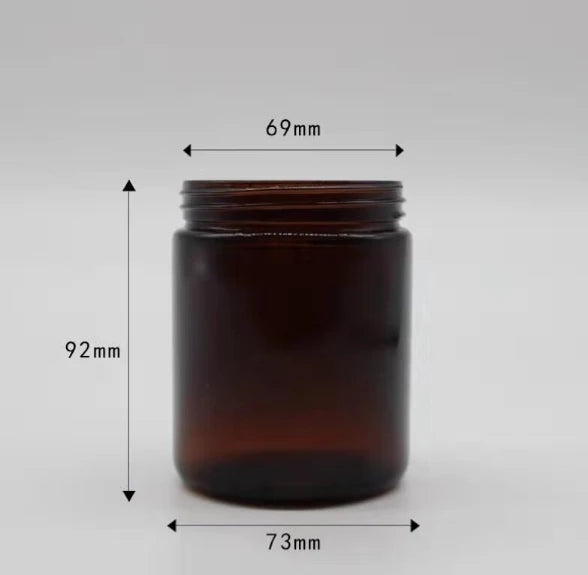 50ml 100ml 150ml Mouth Glass Straight-Sided Round Amber Soy Wax Candle Jars Screw Cap Silk Screen Printed Packaging