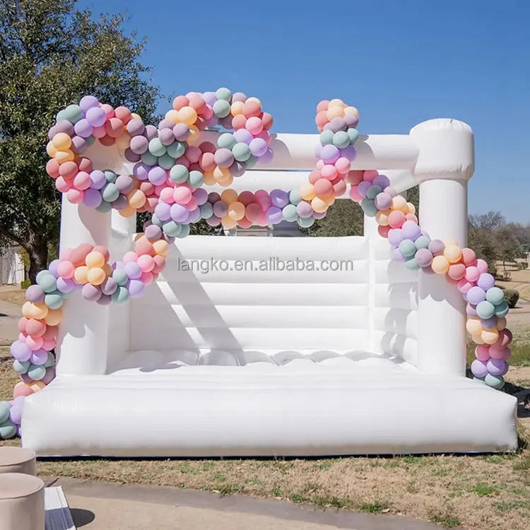 Factory Custom Commercial Rental Commercial Inflatable Castle Jumping Bounce House for Weddings