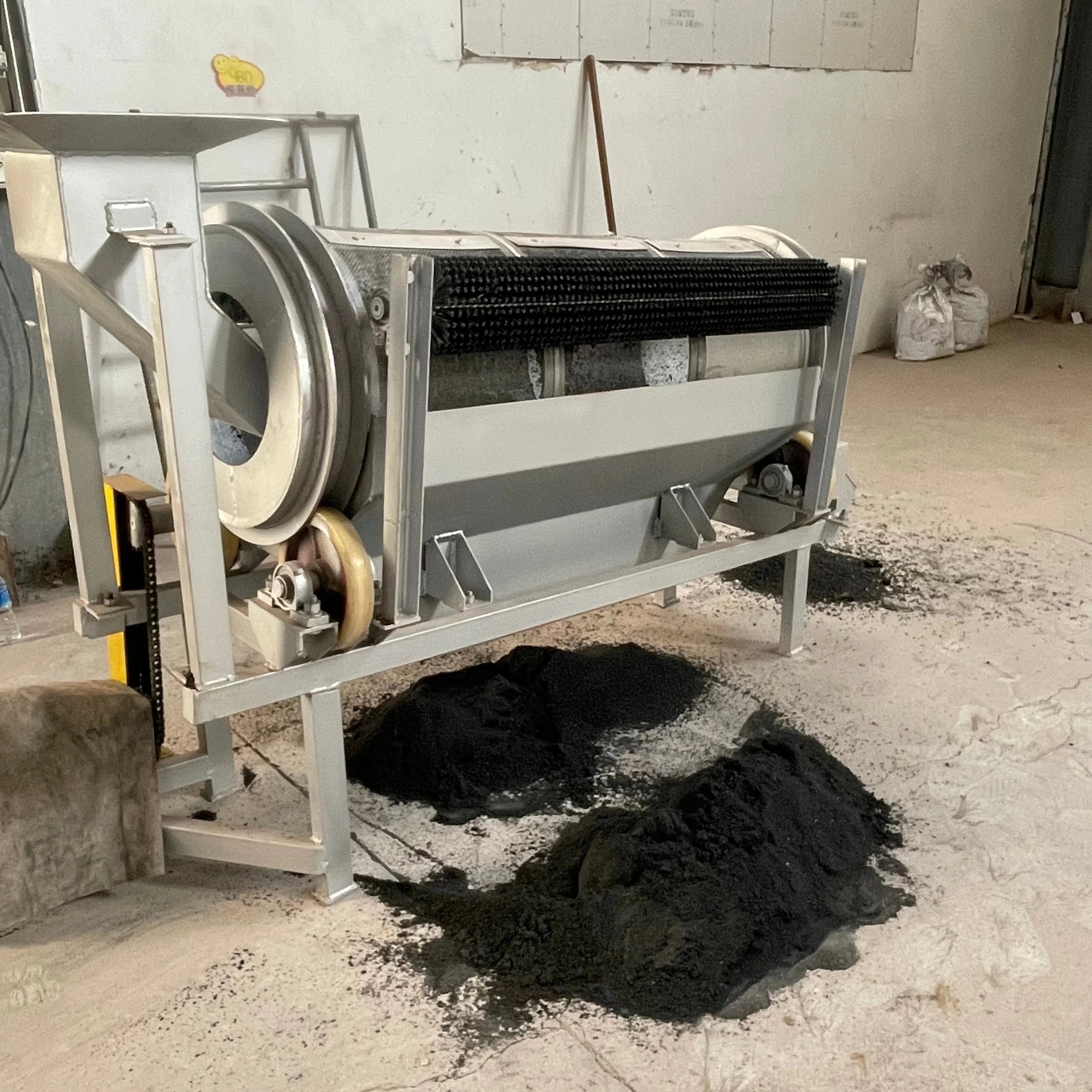 2026 New Arrivals ZHOUCHI Shaftless Drum Trommel Screen Carry Dust Spray 0-6t/h Capacity 380V Patented Used for Sand Gravel