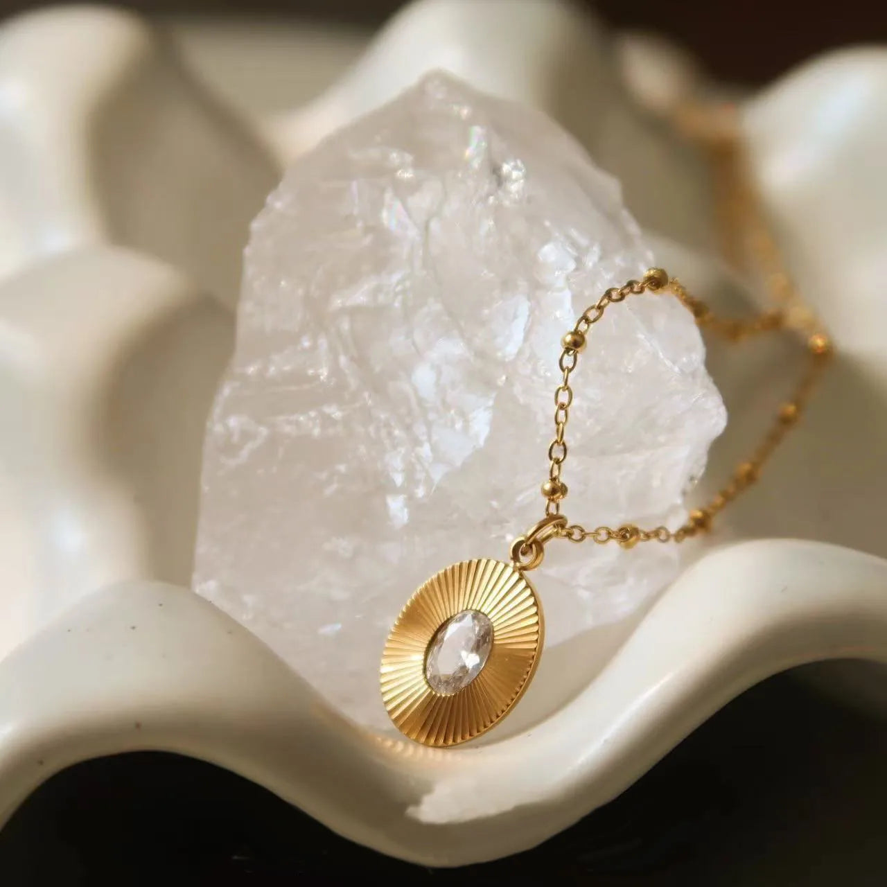 18K Gold Plated Jewelry Necklace 316L Stainless Steel Luxury Exquisite Cubic Zirconia Crystal Pendant Jewelry Women