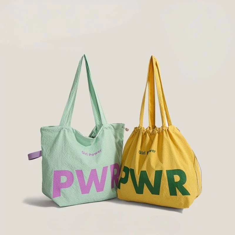 College-Style Large-Capacity Nylon Bag for Women 2026 New Arrival Trendy Summer Fashion Shoulder Bag Versatile Casual Tote Bag