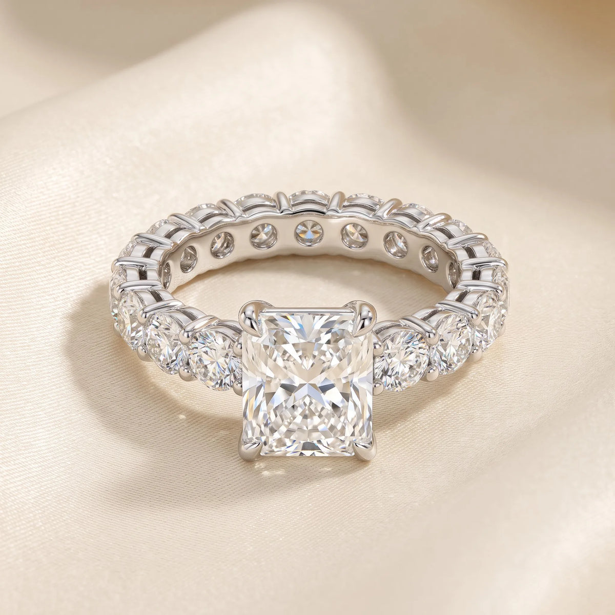 Luxury Radiant Cut CVD Lab Made Diamond Engagement Ring 18K Rose Gold Lab Created Diamond Wedding Ring Fine Jewelry MegaBDM