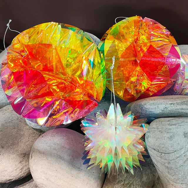 Indoor Christmas Decorations Offset Printing Iridescent Film Snowball Circle Shape Hanging Ornament 12cm PET Material Factory