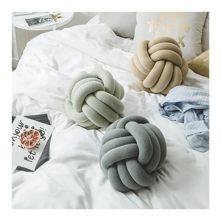Popular Knotted Pillow Color Pillow Kids Room Decoration Knitting Throw Pillow