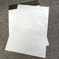 Wholesale Good Quality Reusable Handle Shipping Bags Waterproof White Mailer Bag with Self-Adhesive for Clothes