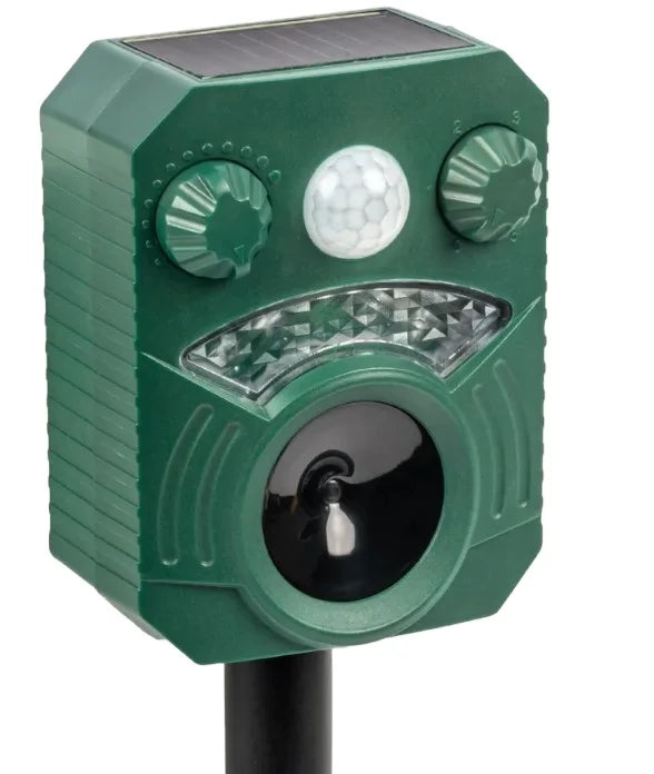 Ultrasonic Motion Activated Animal cat Repeller Outdoor Dog Repellent Device Solar Powered Animal Repeller with Sound