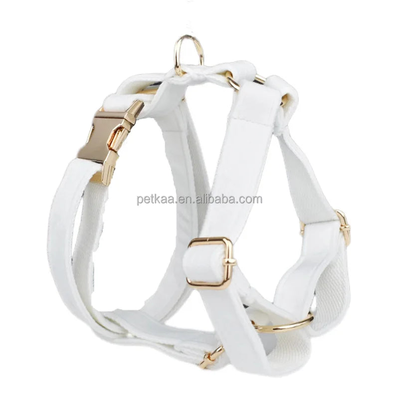 Pure White in Stock Customizable logo Luxury Velvet Pet Dog Harnesses Set Collar and Leash Accessories Cheap ODM OEM Wholesale MegaBDM