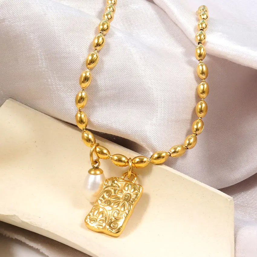 Vintage Engraved Gold Bar Pendant Necklace Non-Fading Beaded Chain with Pearl Charm for Women Daily Wear