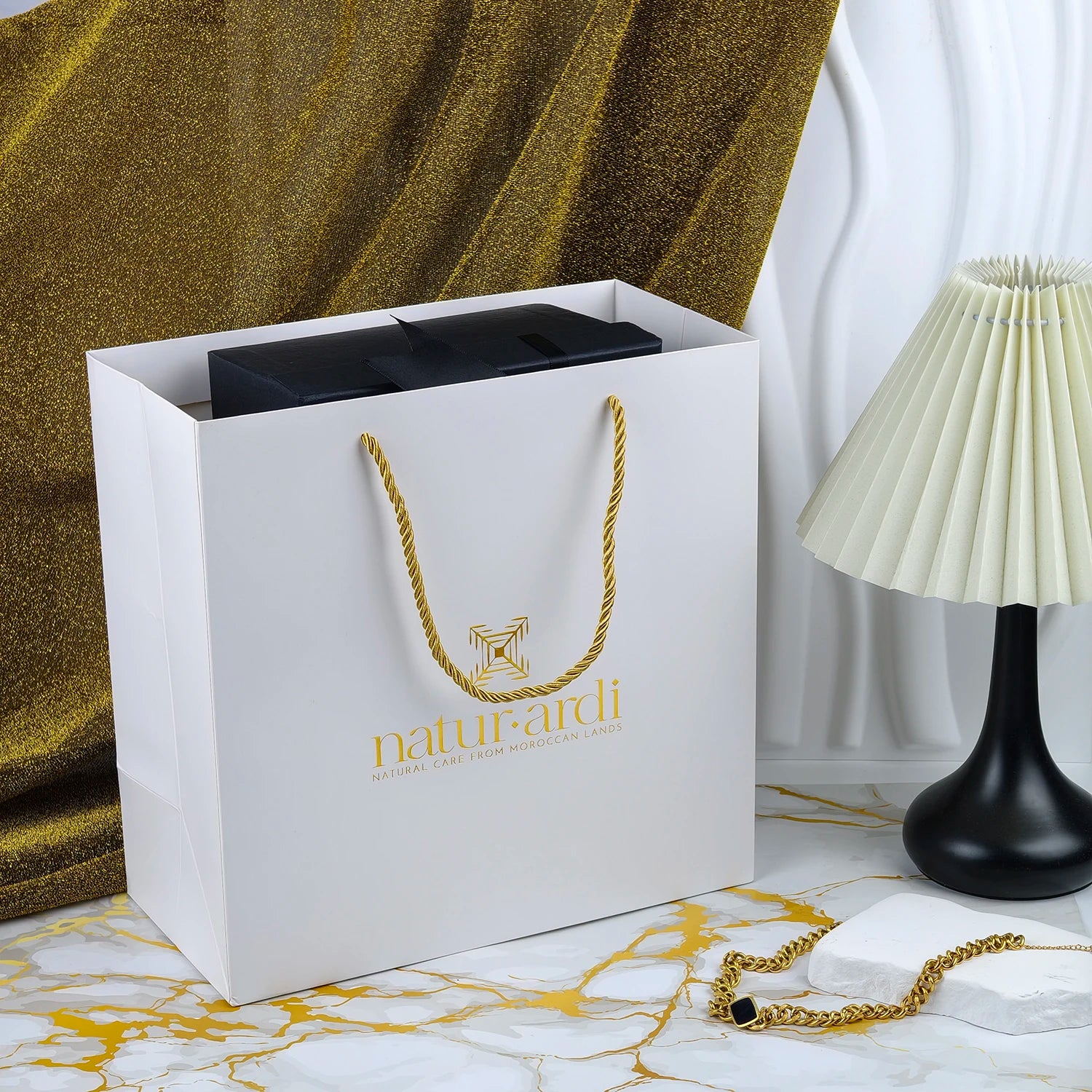 Custom Logo Recyclable Jewelry Bags with Ribbon Handle UV & Screen Printing