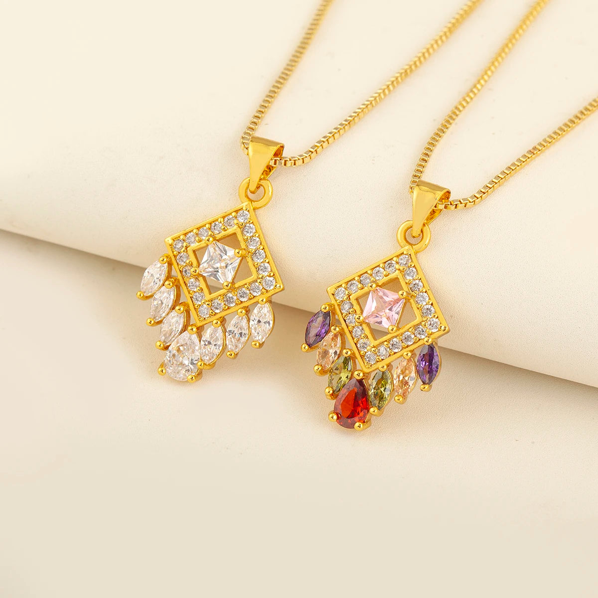 18K Gold Plated Zircon Pendant Necklace Cubic Crystal Luxury Geometric Vintage Inspired Jewelry for Women Daily Wear