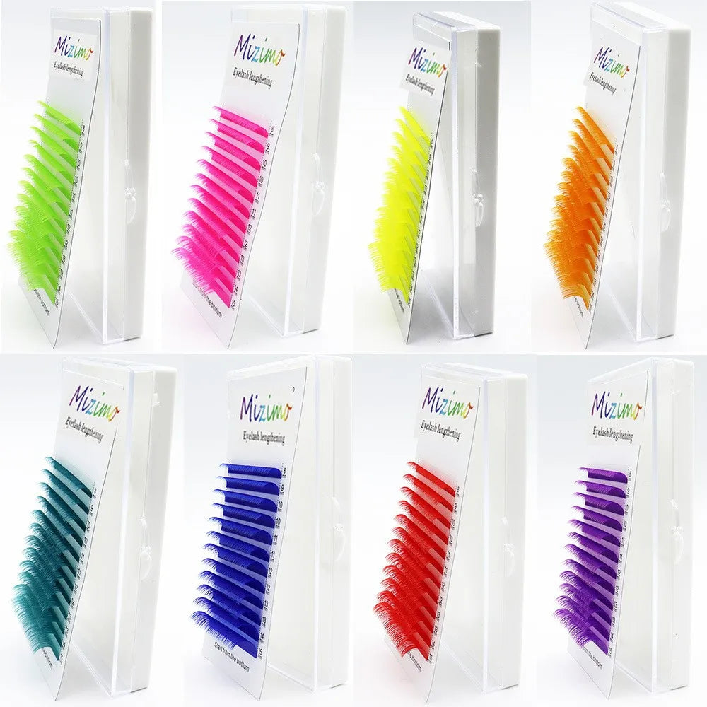 16-Colored Colored Natual Curred 8-15mm Pre-made Individual DIY Lashes Extention Material for Makeup Party Stage MegaBDM