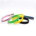 Custom Logo High Quality Eco-Friendly Waterproof Silicone Rubber Wristband Solid Color Personalized Sporty Creative Product