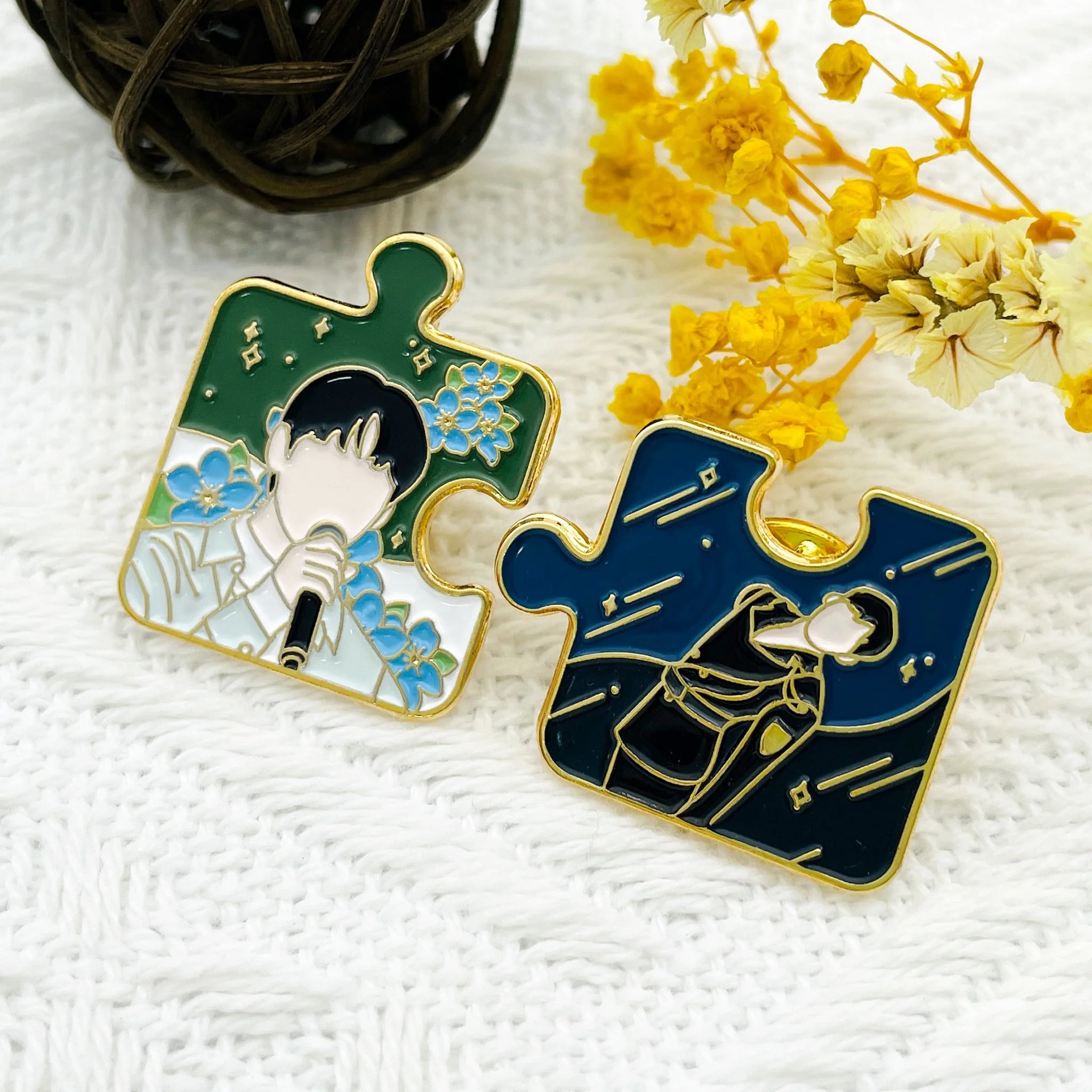 Factory Direct Zinc Alloy Soft Enamel Airplane Pin Badge Custom Puzzle Design